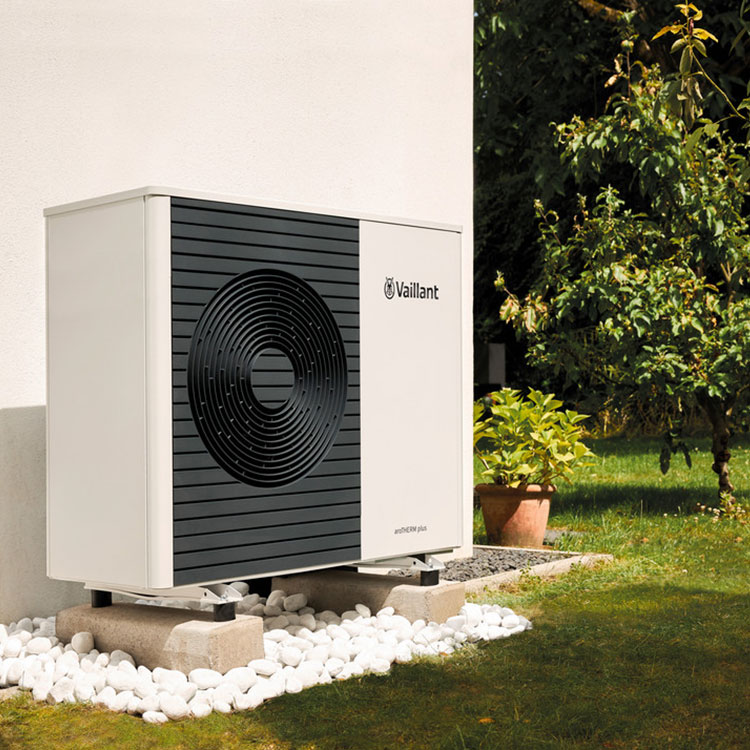 Vaillant aroTHERM plus VWL 75/6